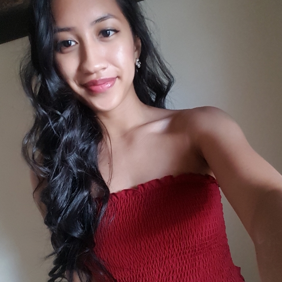 Meet your Posher, Criselle - Picture 1 of 1